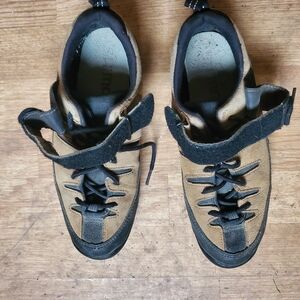 Shimano Clip In Cycling Tan and Black Athletic Shoes